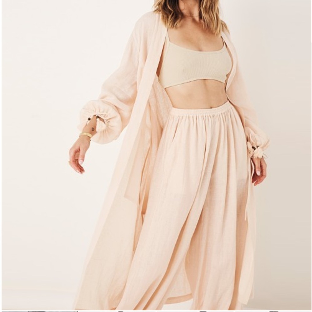 ISO Spell | Mae Linen Robe | S/M - Picture 6 of 11